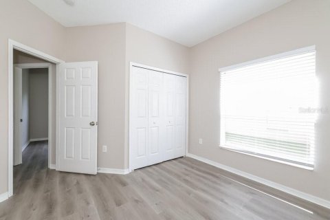 House in Kissimmee, Florida 4 bedrooms, 164.81 sq.m. № 1873157 - photo 11