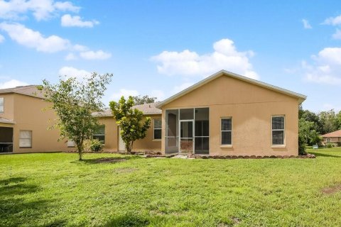 House in Kissimmee, Florida 4 bedrooms, 164.81 sq.m. № 1873157 - photo 15