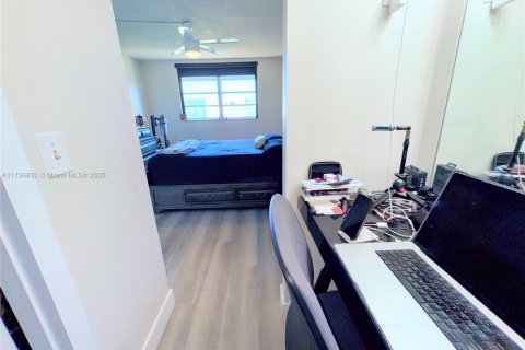 Condominio en venta en Aventura, Florida, 1 dormitorio, 70.88 m2 № 1709300 - foto 9