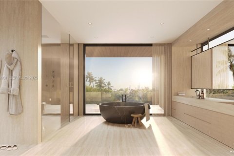 House in Surfside, Florida 7 bedrooms, 1213.3 sq.m. № 2034566 - photo 12