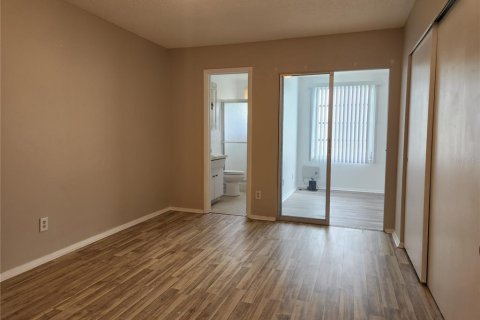 Condominio en alquiler en Clearwater, Florida, 2 dormitorios, 102.19 m2 № 1787617 - foto 13