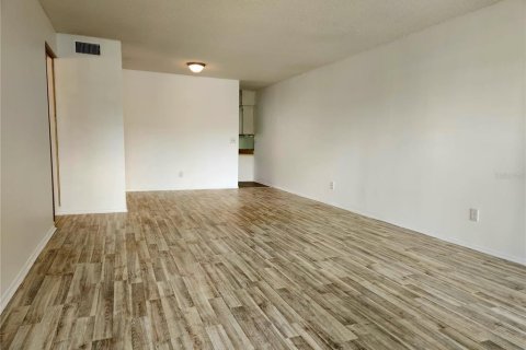 Condominio en alquiler en Clearwater, Florida, 2 dormitorios, 102.19 m2 № 1787617 - foto 3