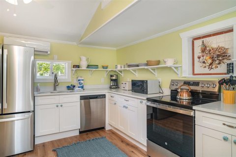 House in Anna Maria, Florida 4 bedrooms, 203.18 sq.m. № 1791197 - photo 26