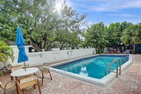 Copropriété à vendre à Fort Lauderdale, Floride: 2 chambres, 78.97 m2 № 1979428 - photo 22