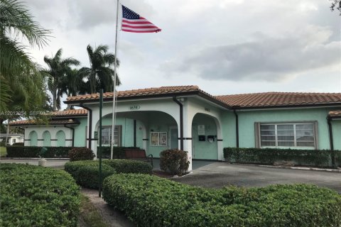 Villa ou maison à vendre à Tamarac, Floride: 2 chambres, 93.09 m2 № 2075047 - photo 20