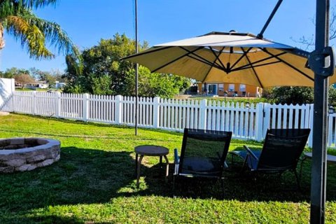 House in Holiday, Florida 2 bedrooms, 122.63 sq.m. № 1543270 - photo 20