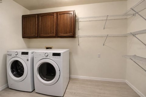 Villa ou maison à vendre à Gainesville, Floride: 4 chambres, 268.77 m2 № 2414027 - photo 27