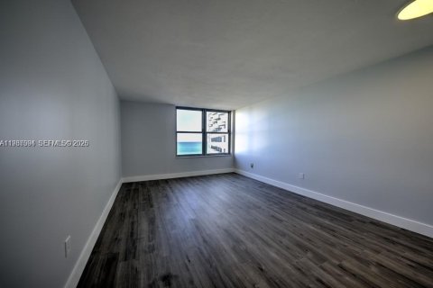 Copropriété à louer à Miami Beach, Floride: 1 chambre, 72 m2 № 2029280 - photo 12