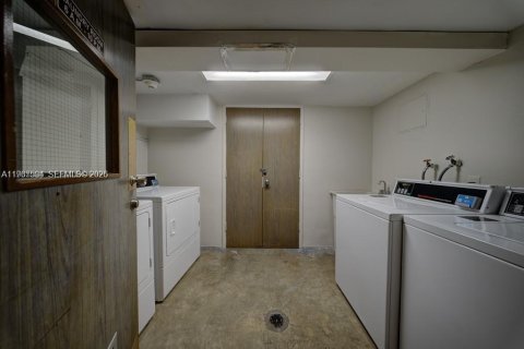 Copropriété à louer à Miami Beach, Floride: 1 chambre, 72 m2 № 2029280 - photo 20