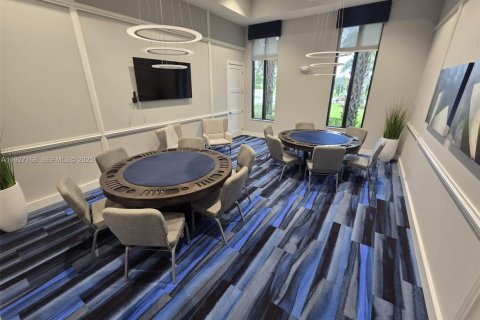 House in Parkland, Florida 3 bedrooms, 201.97 sq.m. № 1988025 - photo 16