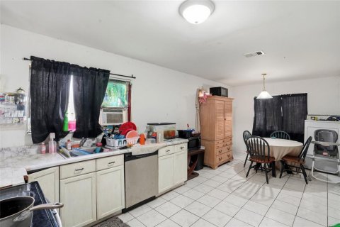 Villa ou maison à vendre à LaBelle, Floride: 3 chambres, 120.4 m2 № 2214116 - photo 10