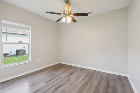 House in Kissimmee, Florida 3 bedrooms, 128.48 sq.m. № 1804667 - photo 23
