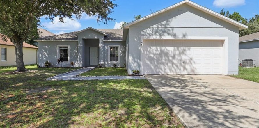 House in Kissimmee, Florida 3 bedrooms, 128.48 sq.m. № 1804667