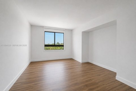 Condo in Key Biscayne, Florida, 3 bedrooms № 2245146 - photo 10