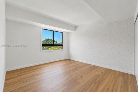 Condo in Key Biscayne, Florida, 3 bedrooms № 2245146 - photo 12