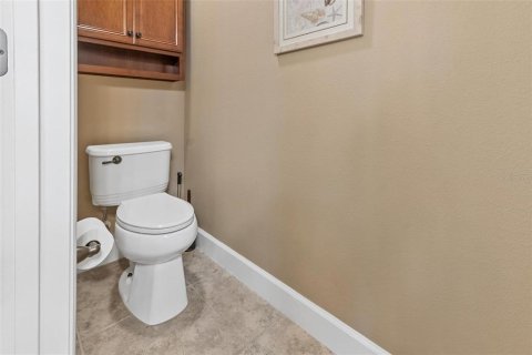 House in Davenport, Florida 4 bedrooms, 243.03 sq.m. № 1905615 - photo 28