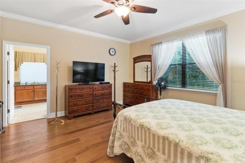House in Davenport, Florida 4 bedrooms, 243.03 sq.m. № 1905615 - photo 23