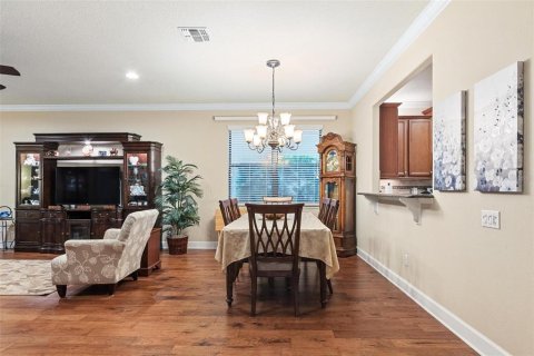 House in Davenport, Florida 4 bedrooms, 243.03 sq.m. № 1905615 - photo 17