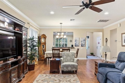 House in Davenport, Florida 4 bedrooms, 243.03 sq.m. № 1905615 - photo 20