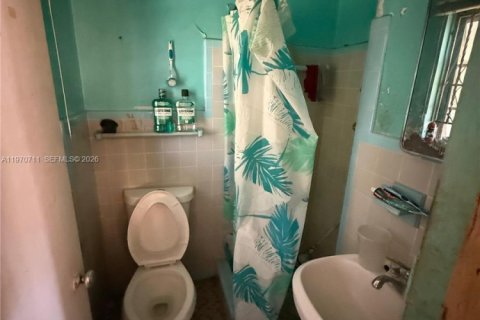 Casa en venta en Miami Gardens, Florida, 3 dormitorios, 110.74 m2 № 2032074 - foto 16