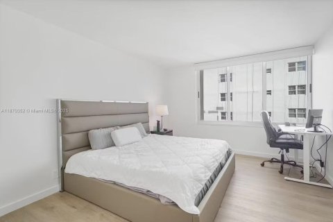 Copropriété à vendre à Miami Beach, Floride: 1 chambre, 77.76 m2 № 1895413 - photo 3