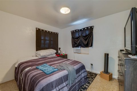 Propiedad comercial en venta en Daytona Beach, Florida, 3 dormitorios, 133.78 m2 № 2157180 - foto 10