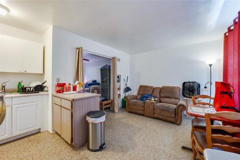 Propiedad comercial en venta en Daytona Beach, Florida, 3 dormitorios, 133.78 m2 № 2157180 - foto 23