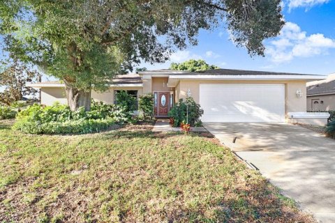 Villa ou maison à vendre à Hudson, Floride: 3 chambres, 226.87 m2 № 2433286 - photo 2