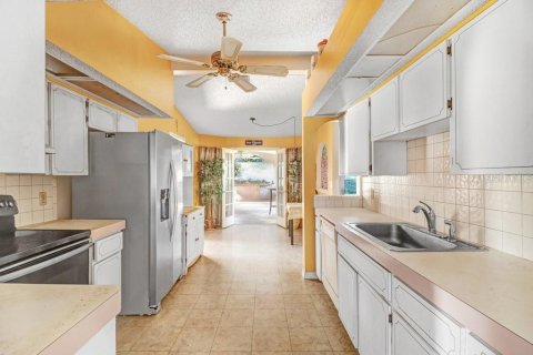 Villa ou maison à vendre à Hudson, Floride: 3 chambres, 226.87 m2 № 2433286 - photo 9