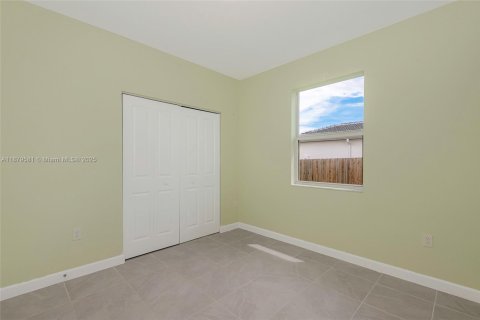 Casa en venta en Homestead, Florida, 4 dormitorios, 176.05 m2 № 1896354 - foto 23