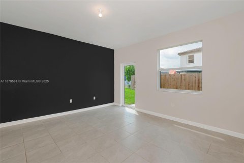 Casa en venta en Homestead, Florida, 4 dormitorios, 176.05 m2 № 1896354 - foto 10