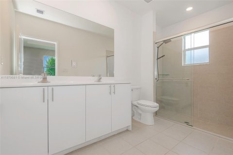 Casa en venta en Homestead, Florida, 4 dormitorios, 176.05 m2 № 1896354 - foto 21