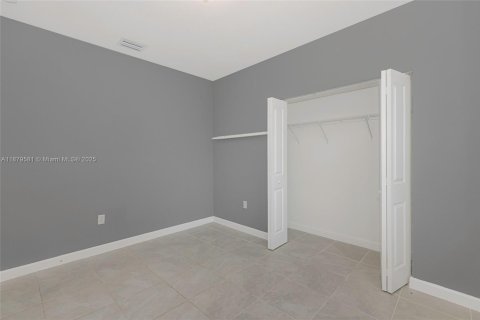 Casa en venta en Homestead, Florida, 4 dormitorios, 176.05 m2 № 1896354 - foto 28