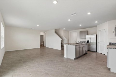 House in Wesley Chapel, Florida 5 bedrooms, 242.01 sq.m. № 2110280 - photo 21