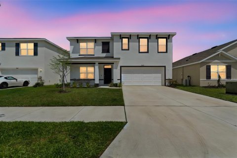Casa en Wesley Chapel, Florida 5 dormitorios, 242.01 m2 № 2110280