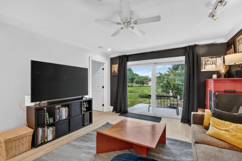 Condo in Boca Raton, Florida, 2 bedrooms  № 2392937 - photo 11