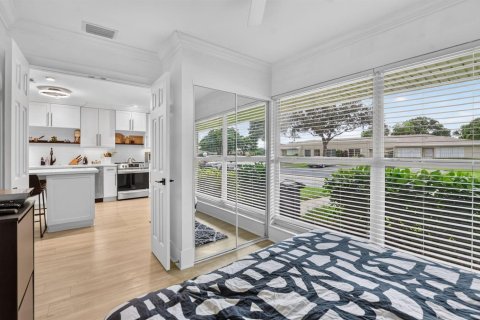 Condo in Boca Raton, Florida, 2 bedrooms  № 2392937 - photo 24