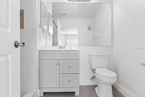 Copropriété à vendre à Orlando, Floride: 3 chambres, 110.83 m2 № 2229956 - photo 21