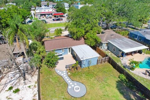 House in Tampa, Florida 3 bedrooms, 132.66 sq.m. № 1829835 - photo 25