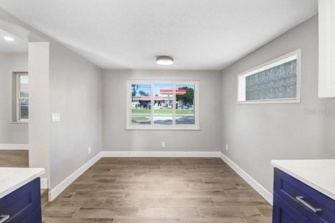 House in Tampa, Florida 3 bedrooms, 132.66 sq.m. № 1829835 - photo 19
