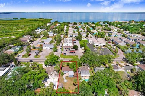 House in Tampa, Florida 3 bedrooms, 132.66 sq.m. № 1829835 - photo 27