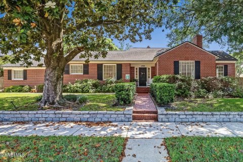 Casa en alquiler en Jacksonville, Florida, 3 dormitorios, 193.98 m2 № 872924 - foto 1