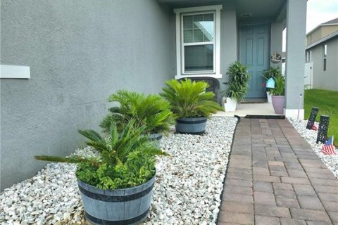 House in Leesburg, Florida 4 bedrooms, 157.93 sq.m. № 1918877 - photo 2