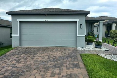 House in Leesburg, Florida 4 bedrooms, 157.93 sq.m. № 1918877 - photo 1