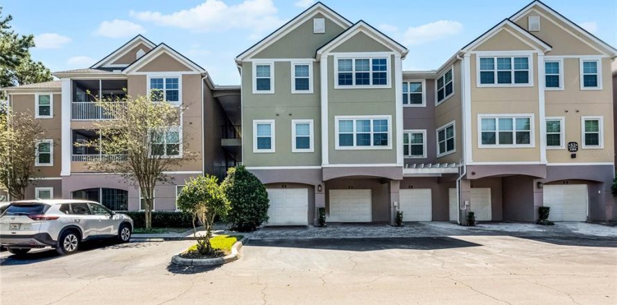 Condominio en Orlando, Florida, 3 dormitorios № 1716918