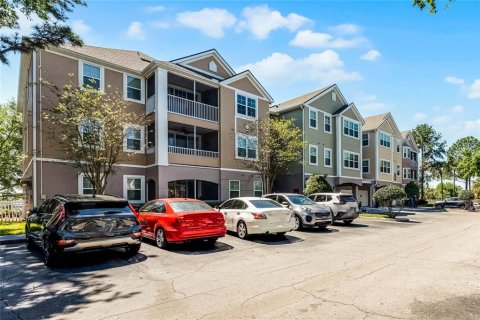 Condo in Orlando, Florida, 3 bedrooms  № 1716918 - photo 6