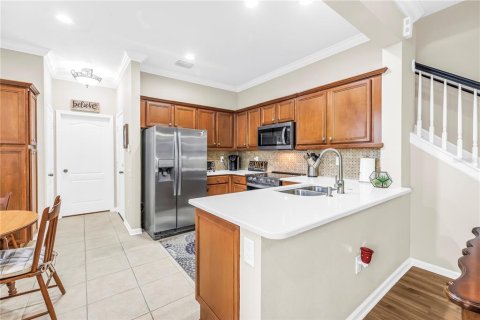 Touwnhouse à vendre à Bradenton, Floride: 3 chambres, 148.27 m2 № 2350300 - photo 5