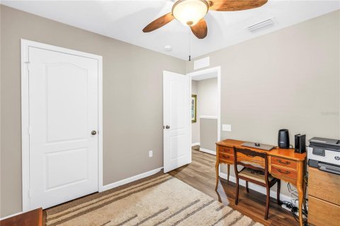 Touwnhouse à vendre à Bradenton, Floride: 3 chambres, 148.27 m2 № 2350300 - photo 25