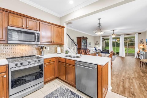 Touwnhouse à vendre à Bradenton, Floride: 3 chambres, 148.27 m2 № 2350300 - photo 6