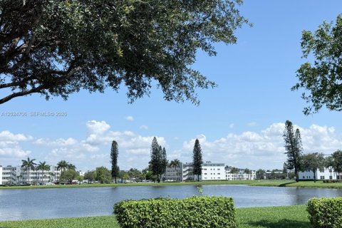 Copropriété à louer à Boca Raton, Floride: 1 chambre, 68.56 m2 № 2190390 - photo 28